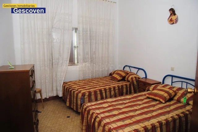 VIVIENDA CÉNTRICA CON AMPLIAS POSIBILIDADES - foto 5