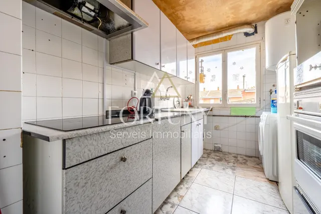 Piso 3 habitaciones 83m² en venta - *cento — 17