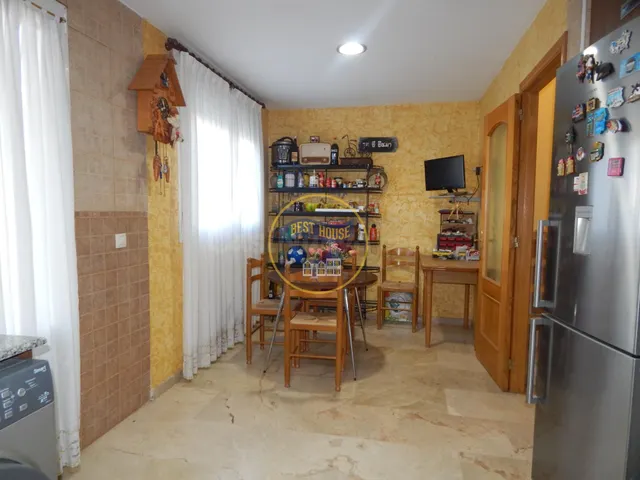 EXCLUSIVA CASA ADOSADA EN VENTA EN BOCAIRENT (VALENCIA) - foto 3