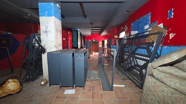 Amplio Local Comercial en la Zona Norte de Ávila – Oportunidad Única — 10