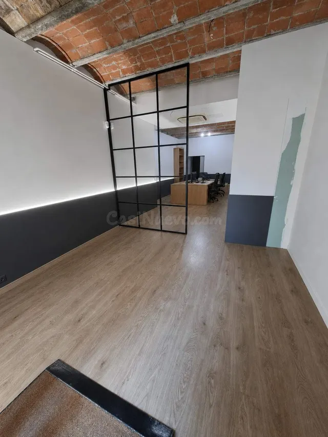 LOCAL COMERCIAL MODERNO Y VERSÁTIL EN EL CENTRO DE SITGES - foto 4