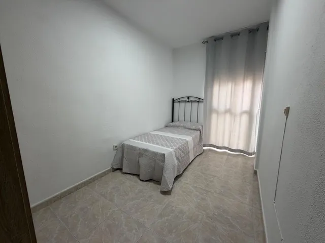 PISO ALQUILER LARGA DURACIÓN — 19