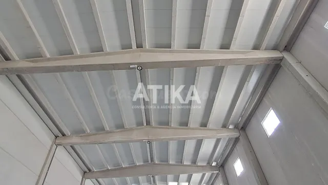 NAVE INDUSTRIAL EN ALQUILER 1000M2 DE NAVE MÁS OFICINAS EN O - foto 3