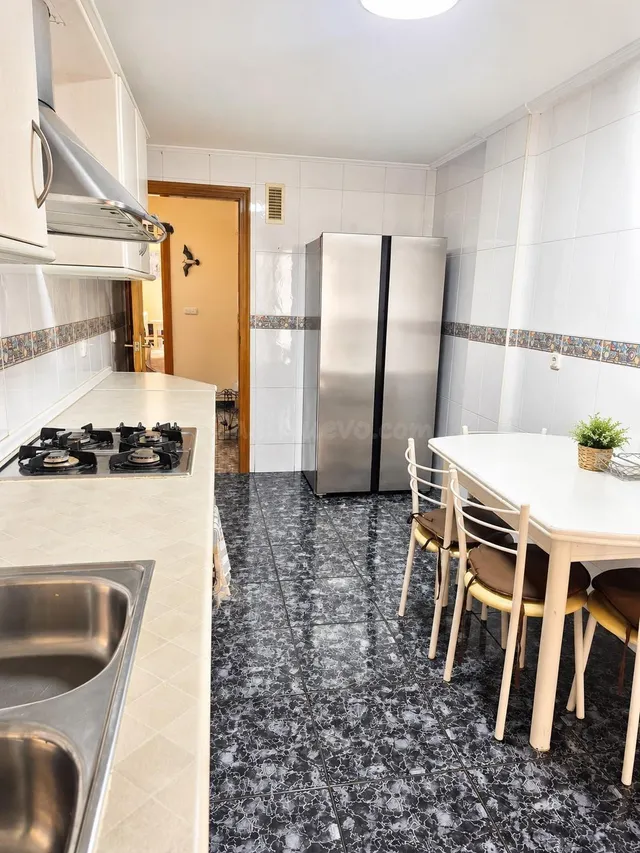 VENTA DE PISO CON GARAJE EN ÁGUILAS CENTRO - foto 5