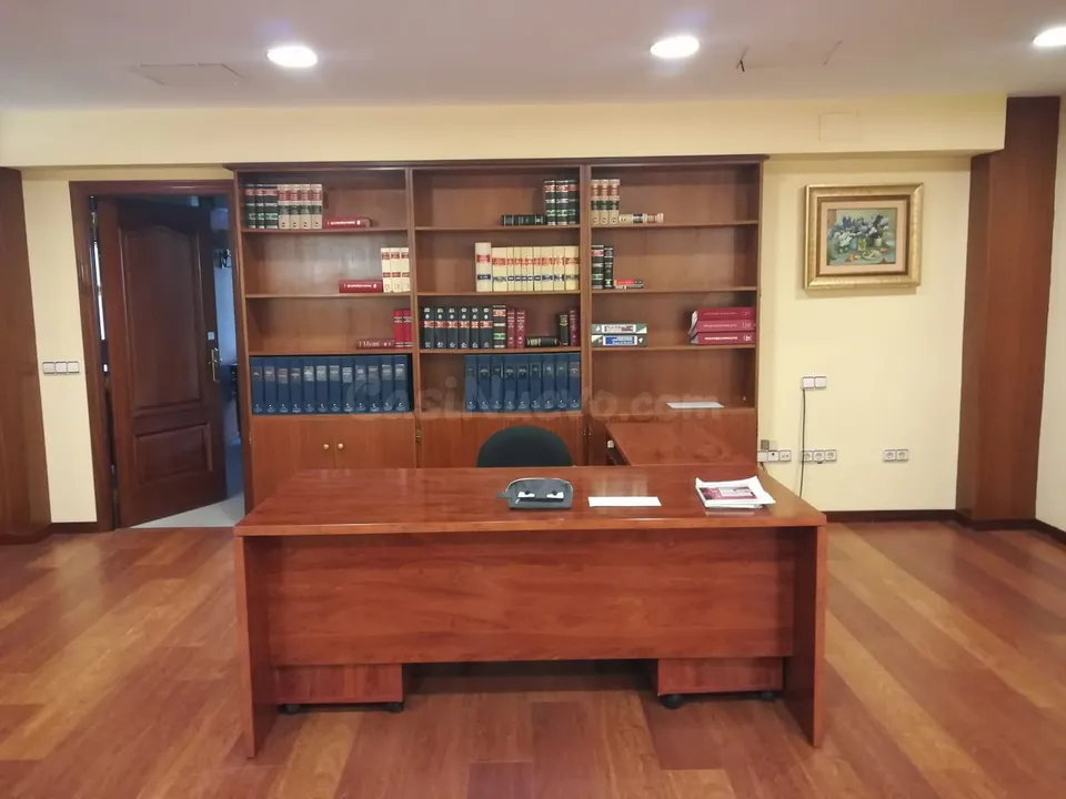 Local comercial 5 habitaciones 345m² en venta - Marbella