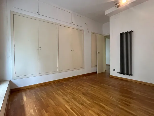 PISO MUY AMPLIO Y TRANQUILO EN SARRIA — 19