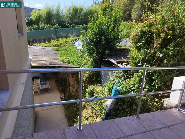 Casa de dos plantas y bajo cubierta, con una fantástica finc - foto 4