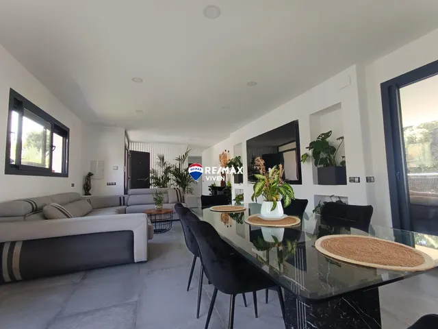 Chalet en venta en Caldes de Montbui — 24