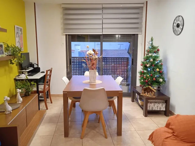 Estupendo ático duplex de tres dormitorios y gran terraza. V - foto 2