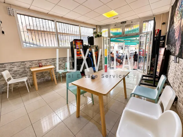 Oportunidad de Traspaso: Restaurante con Terraza en Valle Sa - foto 4