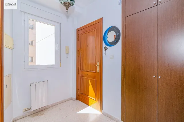ALQUILER DE PISO DE 4 DORMITORIOS EN EL BARRIO DE ALBAYDA TOTALMENTE AMUEBLADO Y EQUIPADO Y CON PLAZA DE  GARAGE INCLUIDA — 33