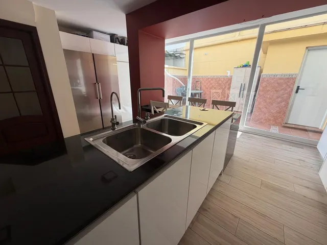 Casa Unifamiliar de 3 dormitorios y sótano en Fuenteamarga — 5