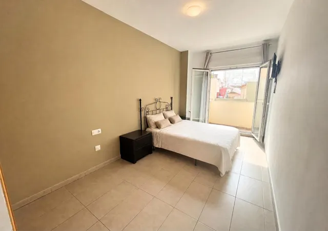 PISO LUMINOSO CON TERRAZA Y 2 AMPLIAS habitaciones - Zona CONCORDIA - BURJASSOT — 17