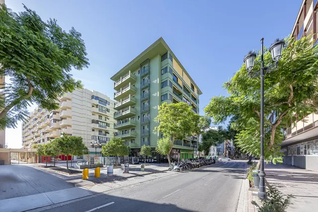 Apartamento 2 habitaciones 81m² en venta - Centro — 35