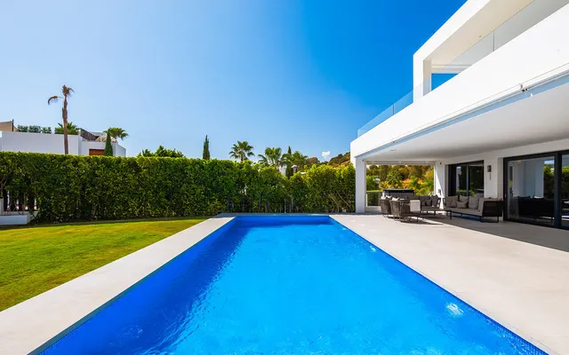 Chalet 7 habitaciones 913m² en venta - Marbella — 40