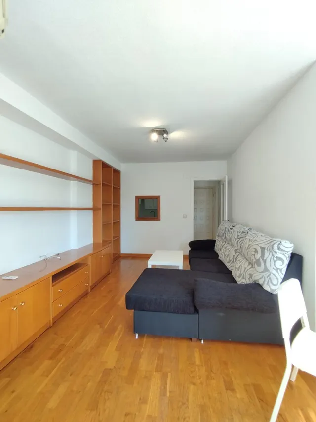 APARTAMENTO JUNTO CENTRO DE OCIO ZIG ZAG — 25