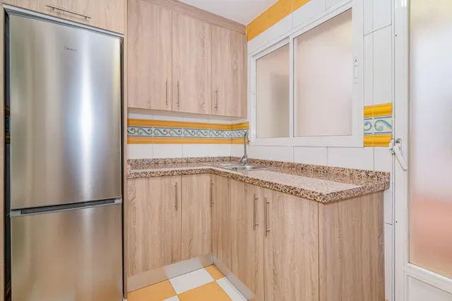 Piso 2 habitaciones 88m² en alquiler - Churriana de la Vega — 25