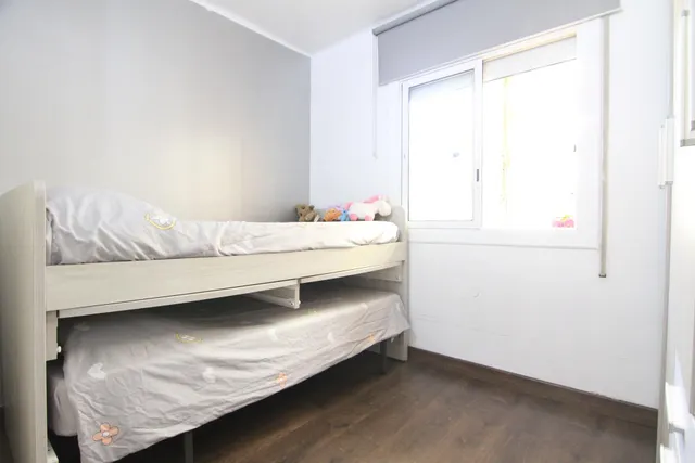 Piso de 3 habitaciones en la zona del Eixample — 15
