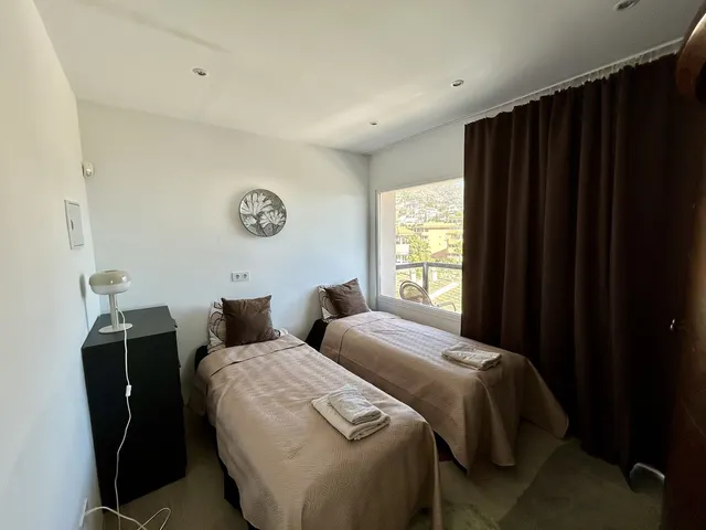 Chalet 6 habitaciones 400m² en venta - Centro — 35