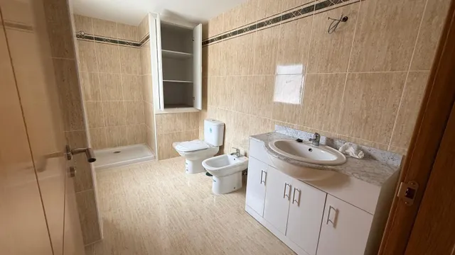 PROMOCIÓN DE PISOS NUEVOS EN CACABELOS DESDE 95.000 EUROS — 9