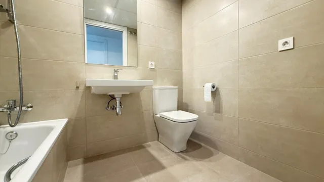 Moderno Piso en Alquiler enLloreda Badalona - €1600 — 11