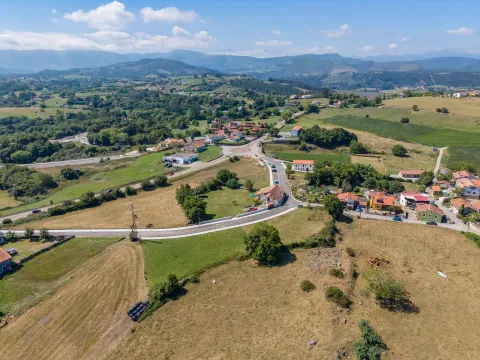 Terreno urbano en venta - La revilla