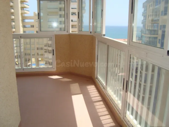 APARTAMENTO CON PISCINA Y VISTAS AL MAR - foto 5