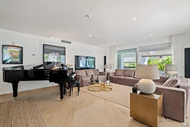 Apartamento 1 habitación 245m² en venta - Marbella — 14