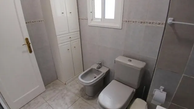 Se alquila Habitación  zona Miller Bajo. — 9