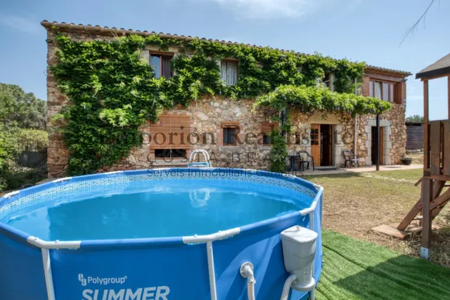 Preciosa Masia en parcela de 30.000 mts con vistas al mar - foto 4