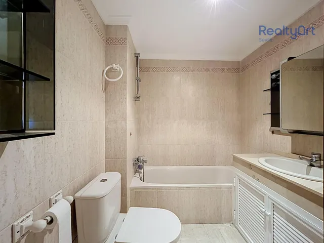 PISO CALLE ARJONA — 32