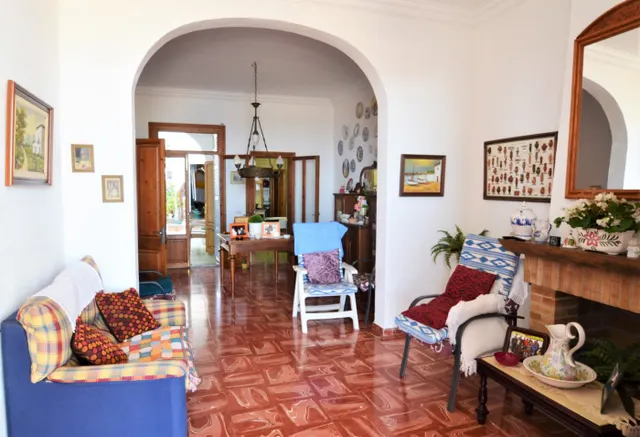 Casa de dos plantas en frente del mar — 7