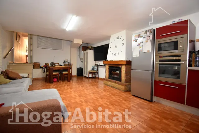 GRAN CASA CON TERRAZA TOTALMENTE REFORMADA — 28