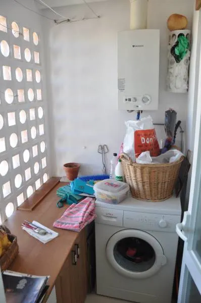Bonita vivienda de 3 dorm. 2 baños para entrar a vivir, vistas despejadas. — 10