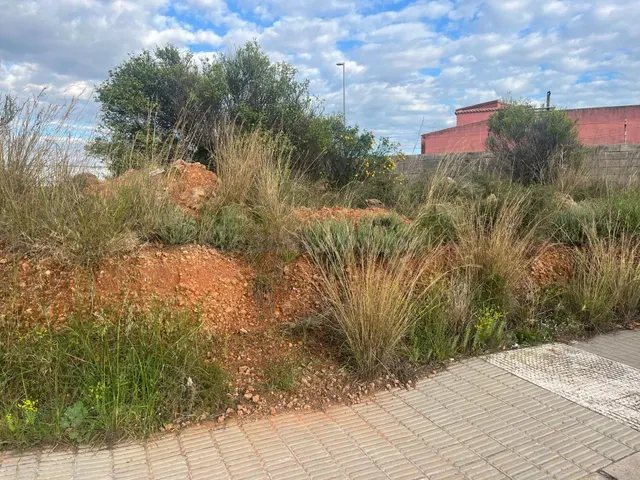 SOLAR URBANO EN VENTA EN BETXI