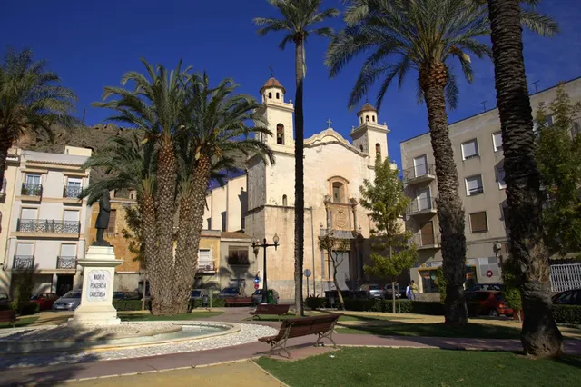 LOCAL EN ORIHUELA — 10