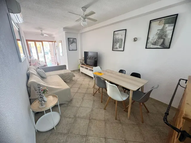 Exclusivo Adosado en Santa Pola - Ideal para Disfrutar del M - foto 5