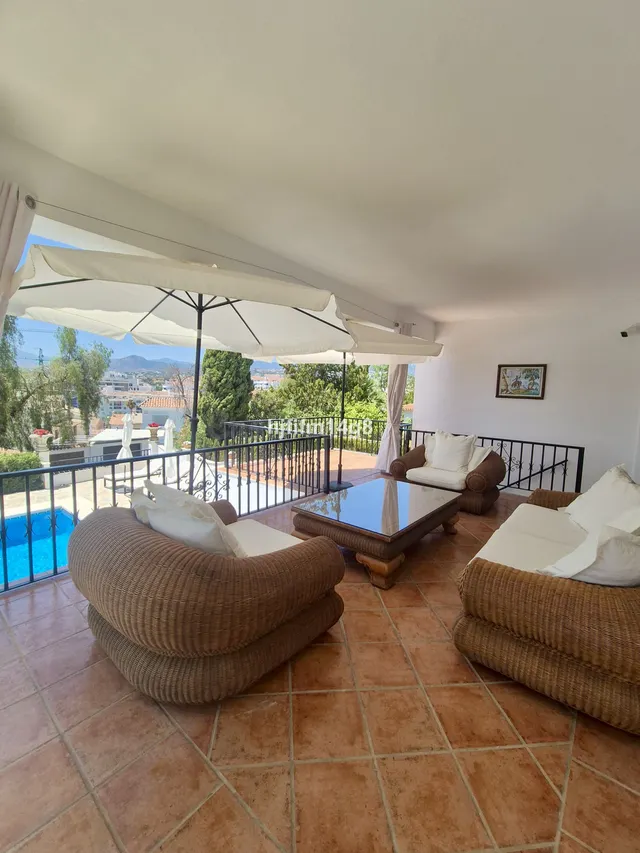 Chalet 3 habitaciones 359m² en venta - Marbella — 4