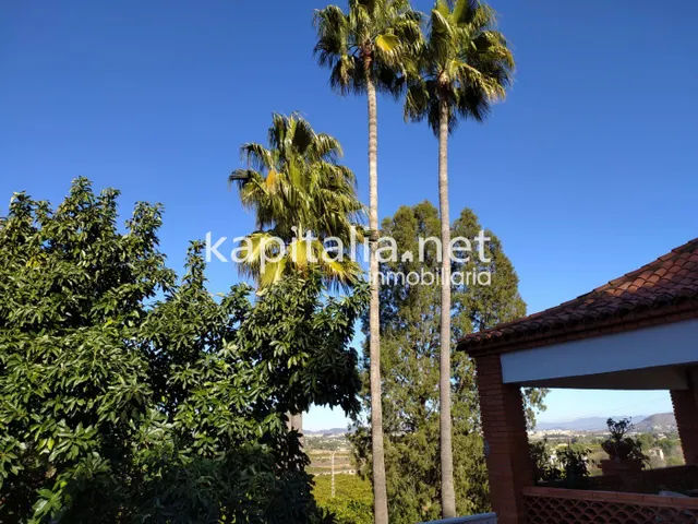 FINCA RÚSTICA A LA VENTA EN UN ENTORNO ÚNICO — 17