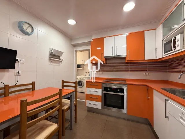 Piso en venta en Alicante. zona de carolinas altas. 90m2, 3 habitaciones, 1 baño, segunda planta con ascensor. — 15