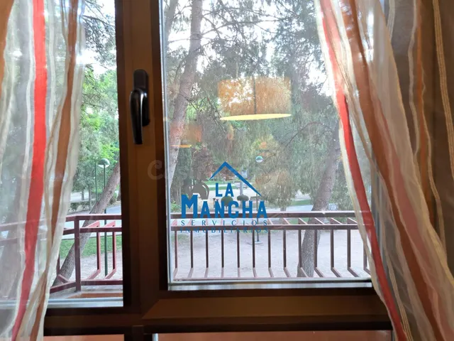 INMOBILIARIA LA MANCHA VENDE PISO EN ZONA PARQUE LINEAL DE A - foto 4
