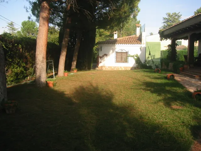 ¡¡¡ESPECTACULAR PARCELA DE 2264M, CON PISCINA, PISTA DE TENIS EN URB. AGUA SOL. — 43