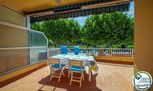 Precioso estudio reformado con gran terraza de 23m2 en el ce - foto 3