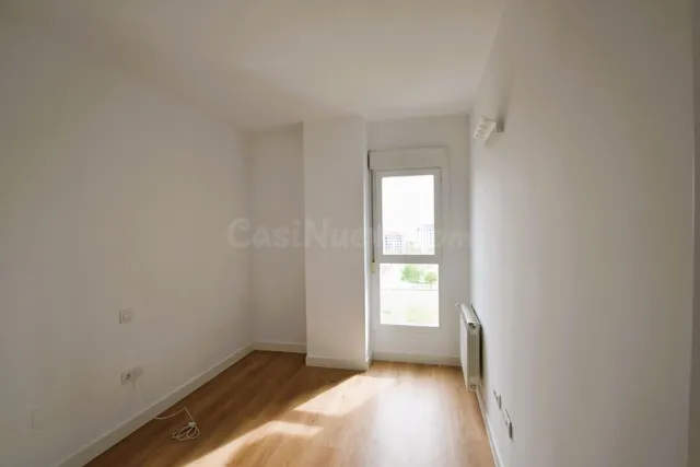 ESTUPENDO PISO EN VENTA EN EL ENSANCHE DE VALLECAS - foto 2