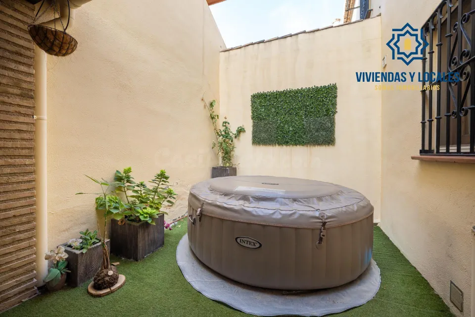 Amplio vivenda unifamiliar en el Corazón de Huetor Vega