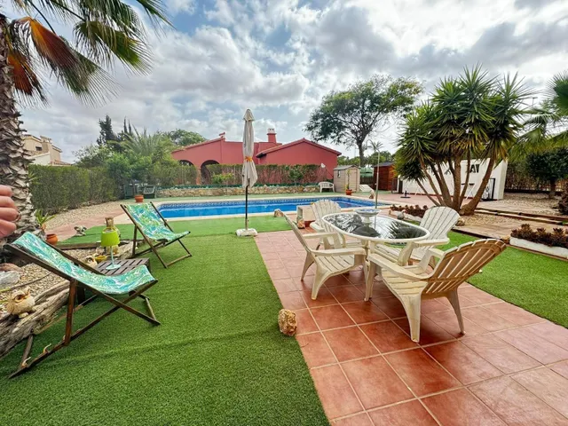 CASA INDEPENDIENTE EN URB.HACIENDA DEL ÁLAMO/ÁLAMO GOLF