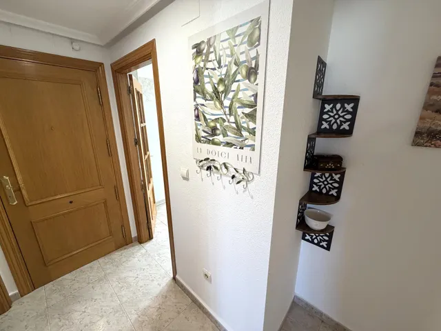 Piso 3 habitaciones 95m² en alquiler - Campoamor — 25