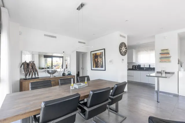 Villa 4 habitaciones en venta - Zona los Frutales — 11