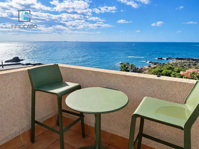 VIVIENDA CON TERRAZA, VISTAS AL MAR Y GARAJE EN LAS ROCALLAS — 8