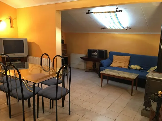 APARTAMENTO 2 DORMITORIOS EN VILLADANGOS ÚLTIMA PLANTA — 25